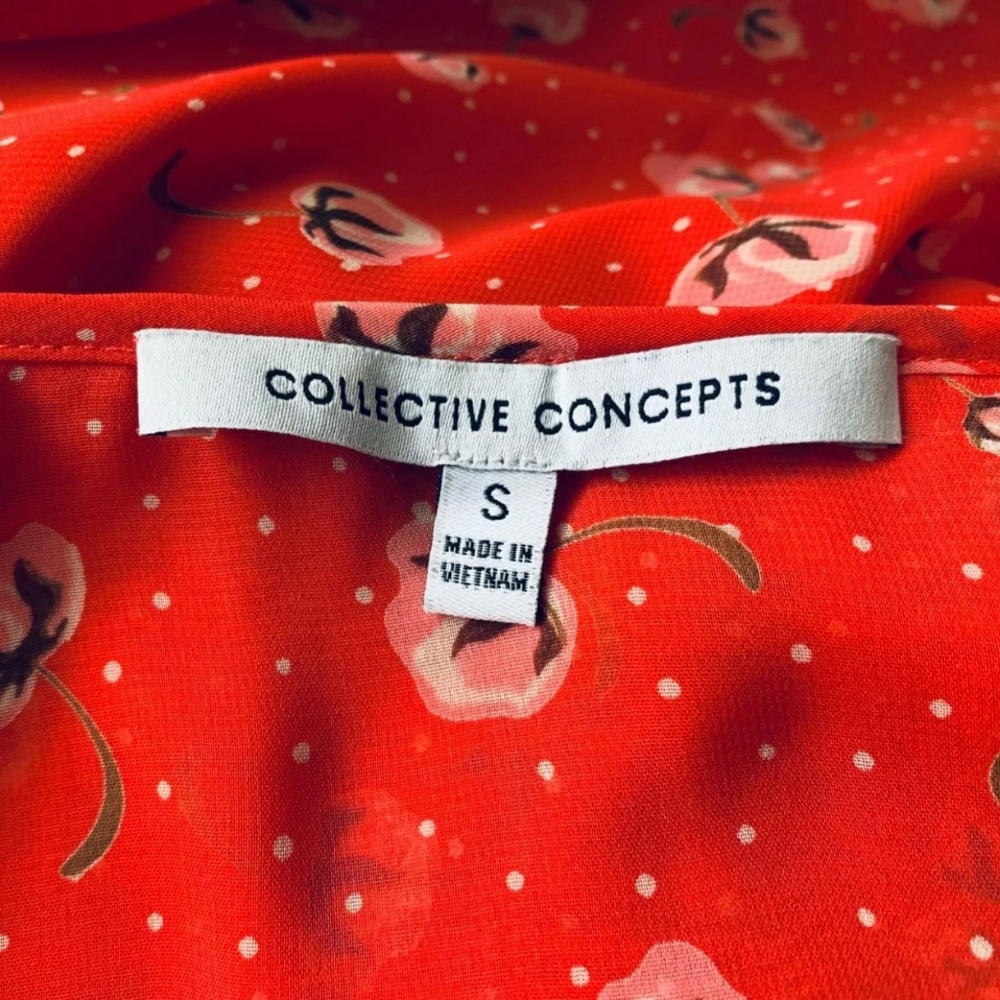 Collective Concepts Sheer Y-Neck Blouse - Picture 6 of 6